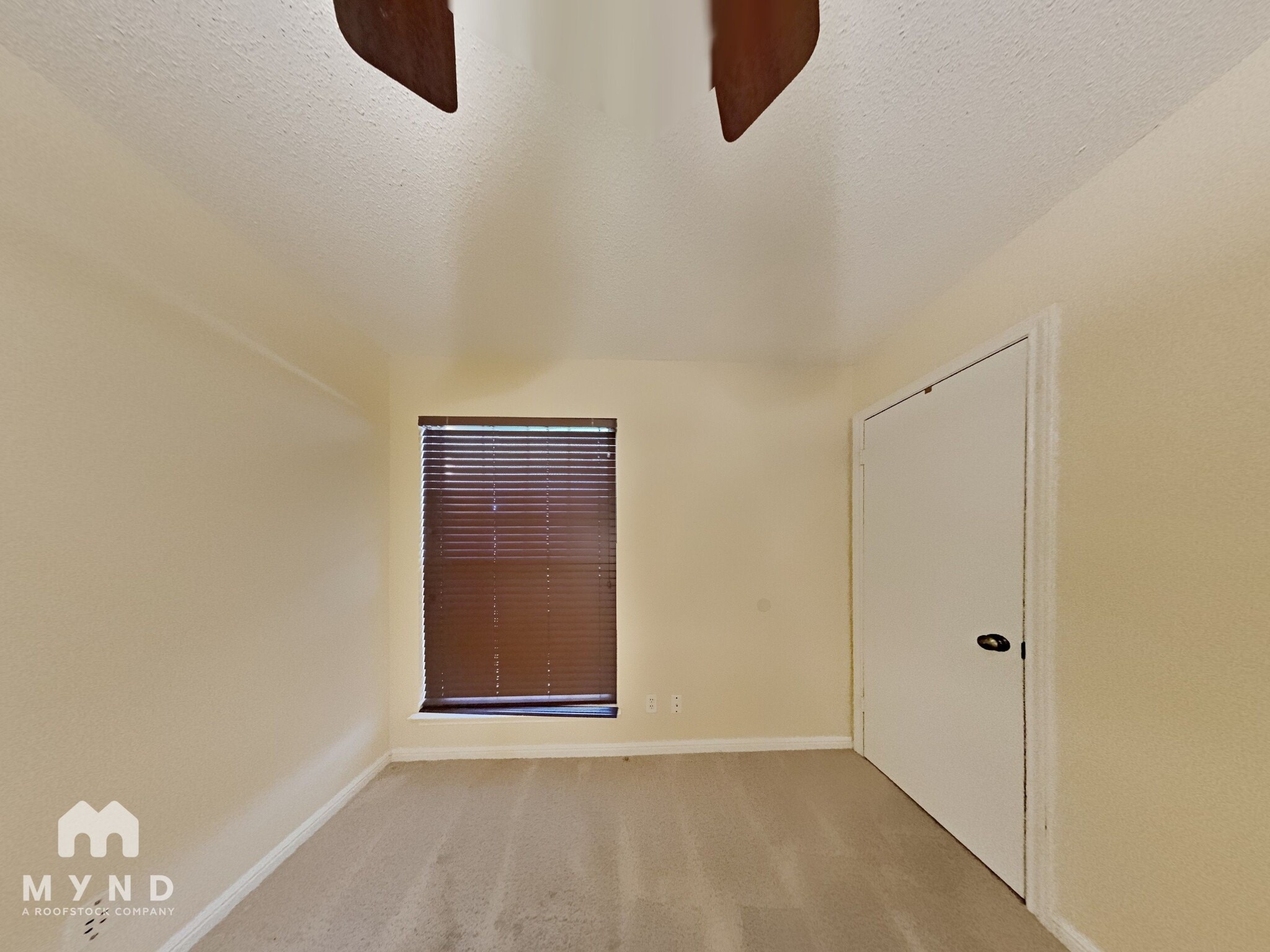 Building Photo - 14605 Gold Fish Pond Ave