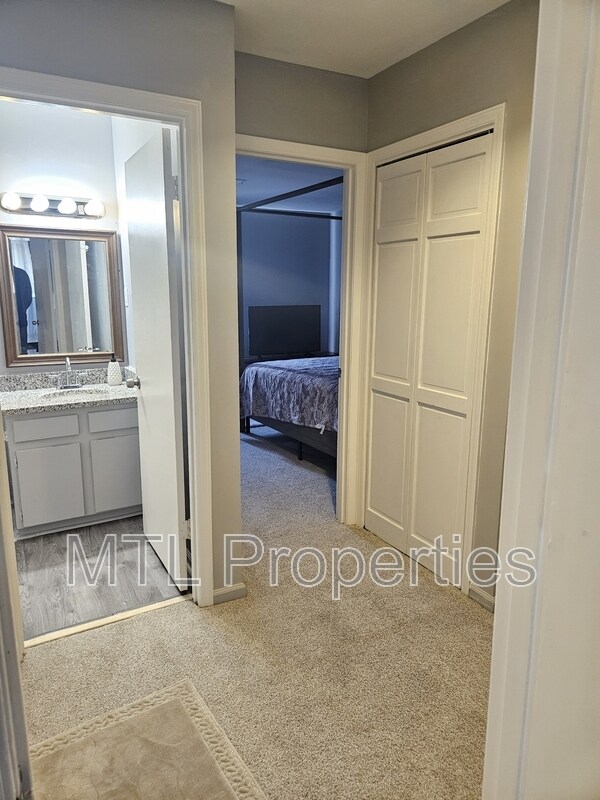 Building Photo - 11526 Turn Stone Ct