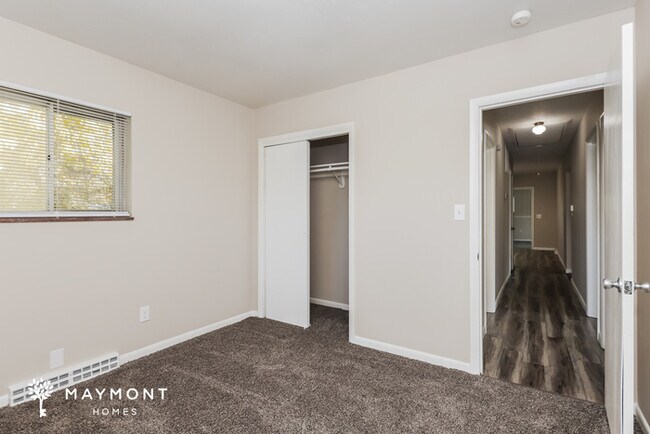 Building Photo - 155 Arlington Ave