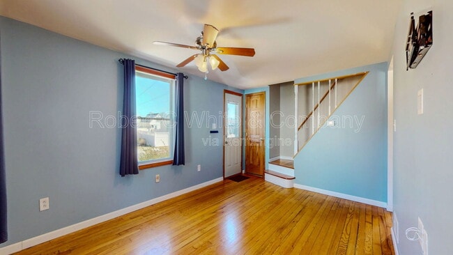 Building Photo - 10 Harkness Dr