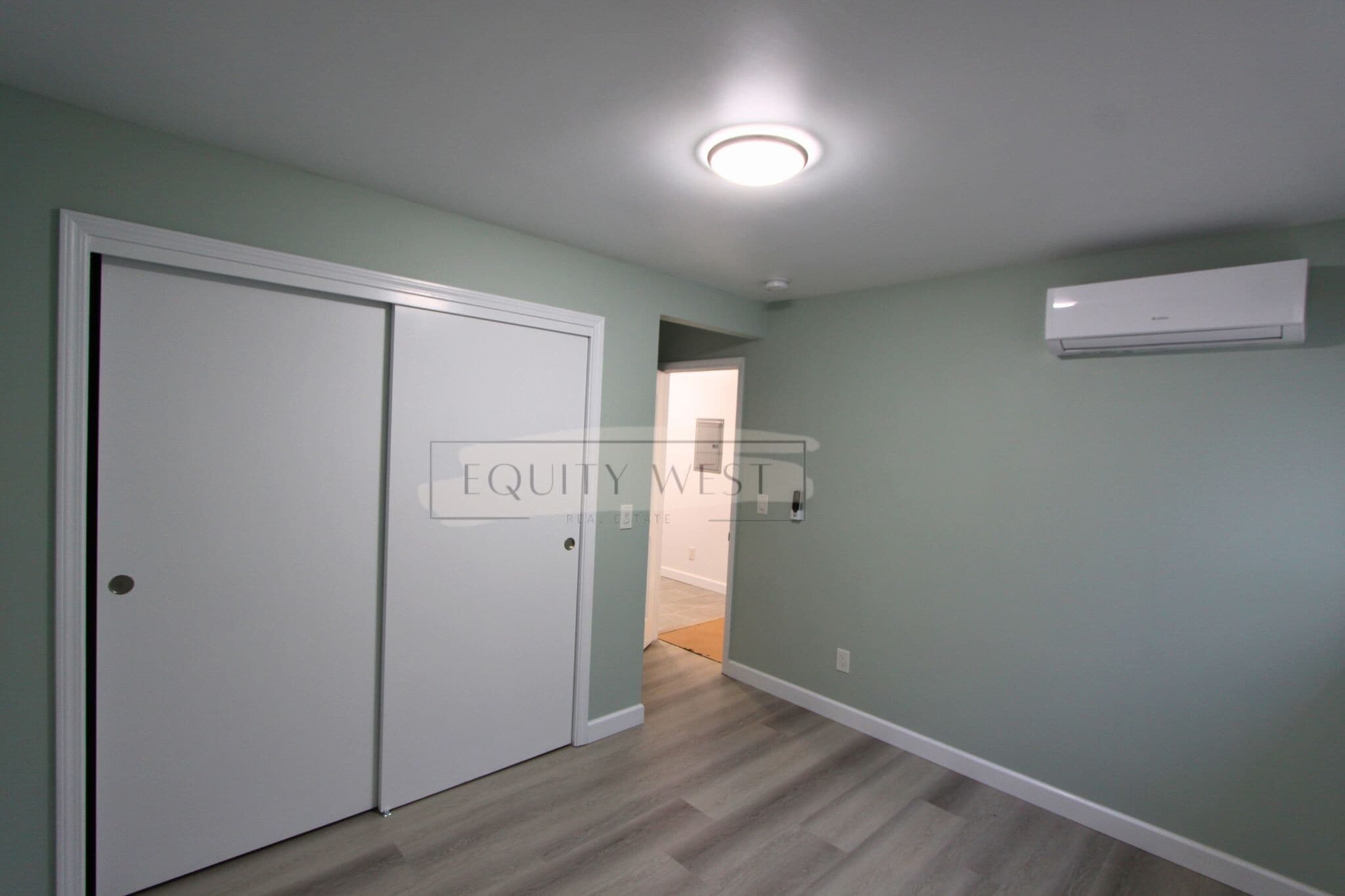 3508 BR by kitchen - 3506 Suter St