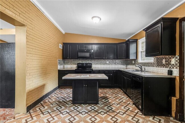 Building Photo - 1804 Carla Dr