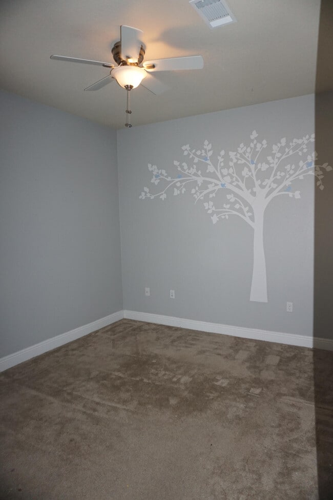 Building Photo - 307 Windmill Way