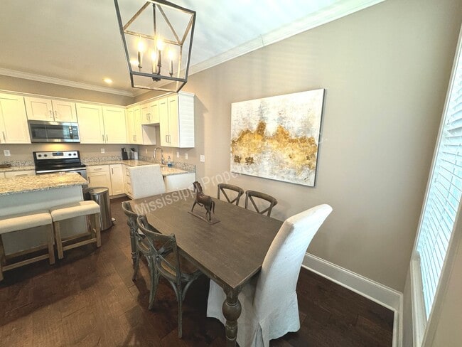 Building Photo - 3BR/3.5BA FURNISHED For Rent