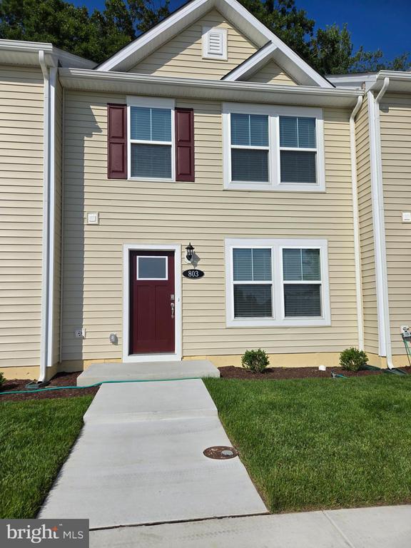 Building Photo - 803 Blue Wing Ct