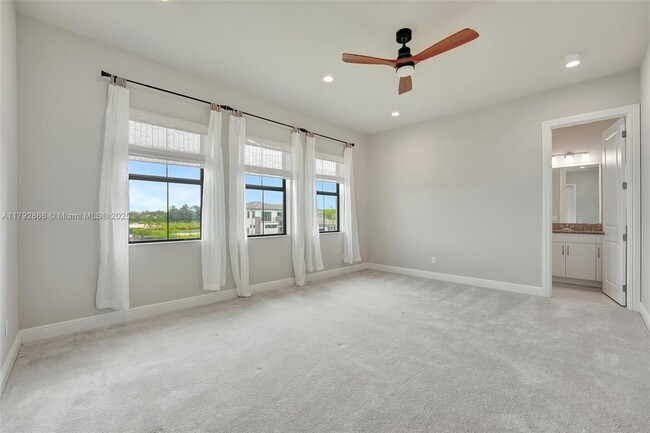 Building Photo - 17130 Magnolia Estates Dr