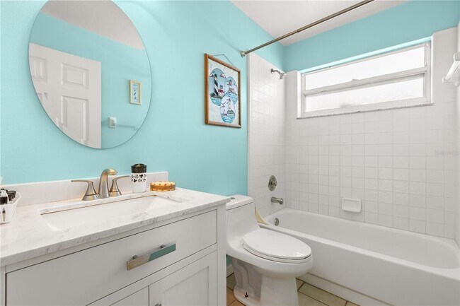 Building Photo - 2703 Chatham Cir