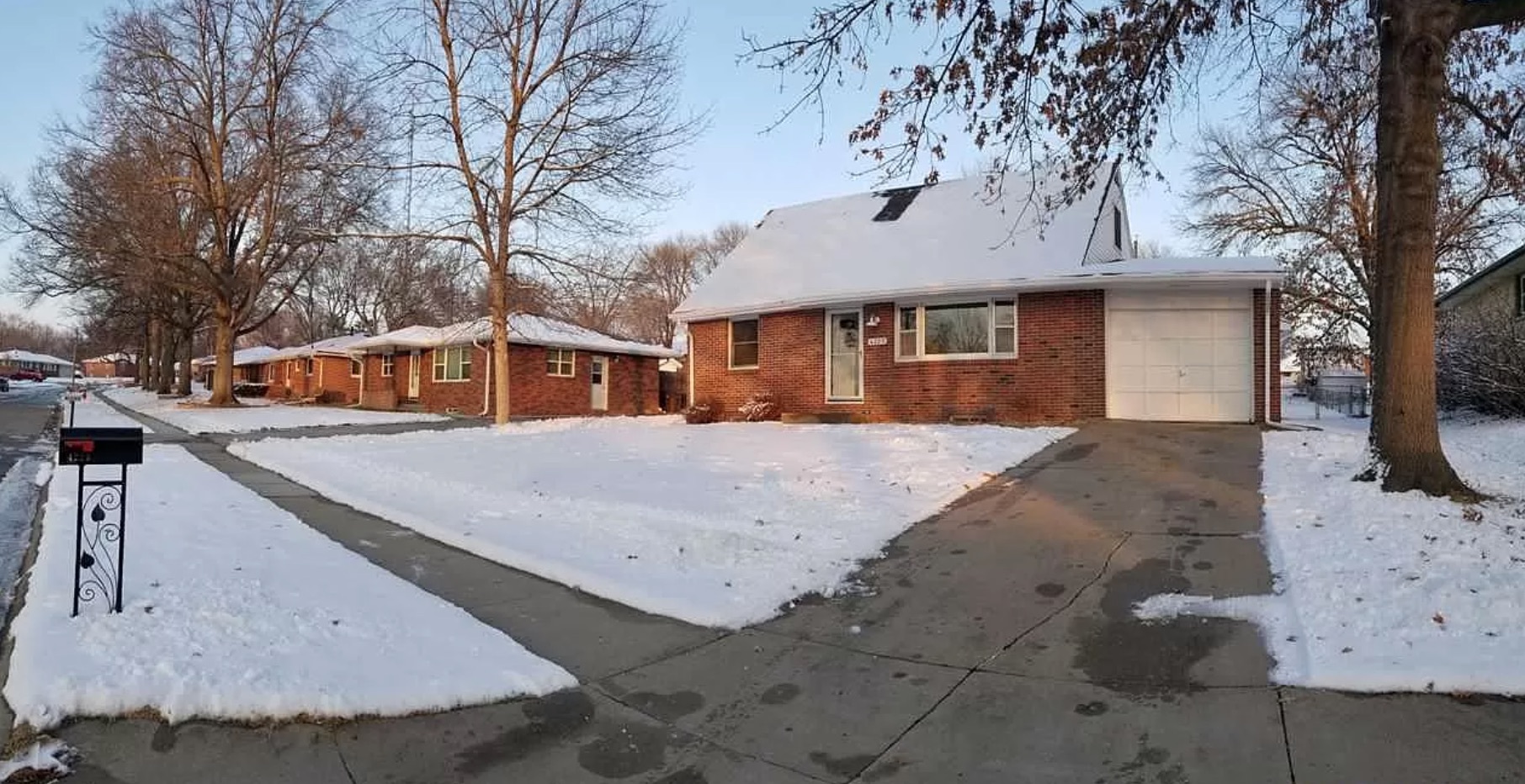 Building Photo - 4220 S 38th St