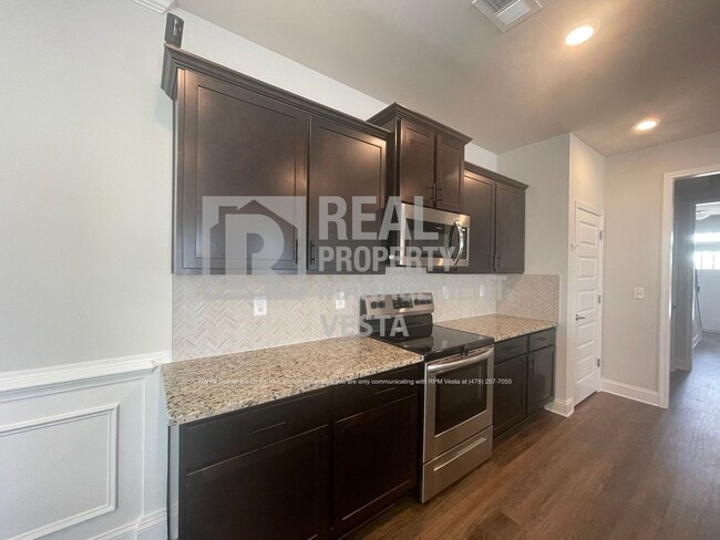 Building Photo - 514 Southern Oaks Dr