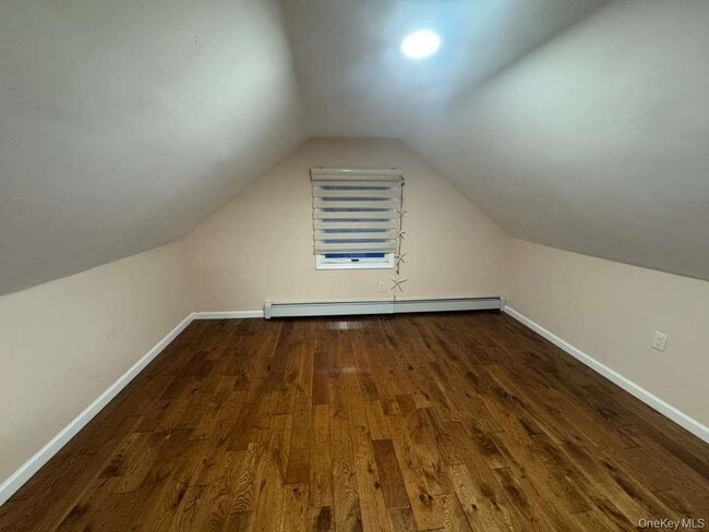 Building Photo - 223 Waverly Ave