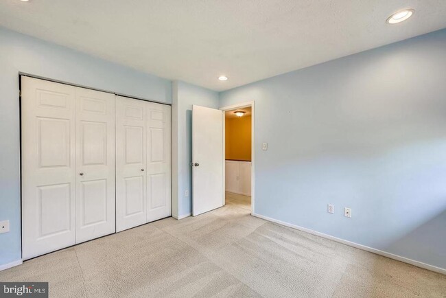 Building Photo - 7531 Weather Worn Way