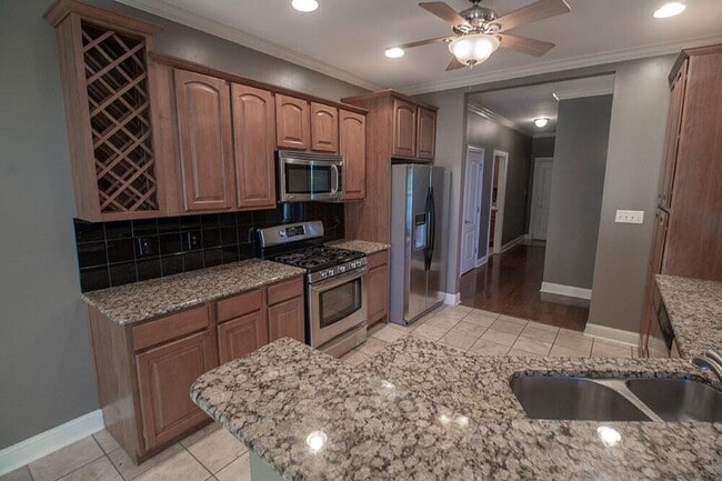 Building Photo - 5702 Thornbrook Pkwy