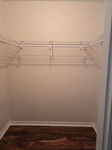 Building Photo - 4645 NW 30th Pl