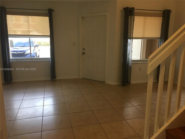 Building Photo - 11528 NW 60th Terrace