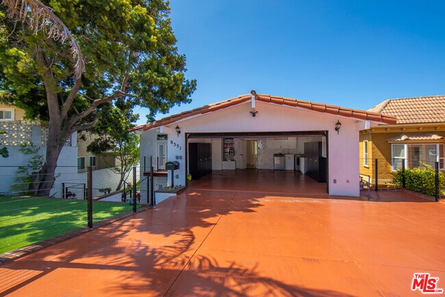 Building Photo - 8351 Zitola Terrace