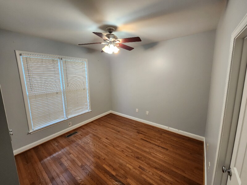 Building Photo - 158 Vinings Lake Ct SW