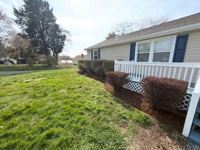 Building Photo - 299 Blue Crab Loop