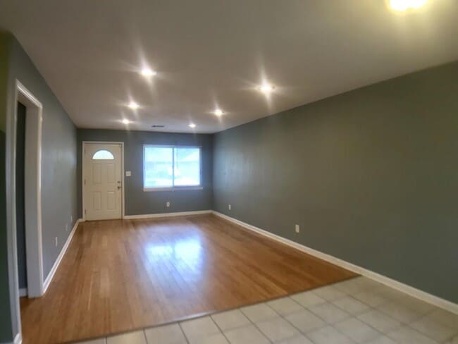 Building Photo - 2029 NW 46th St