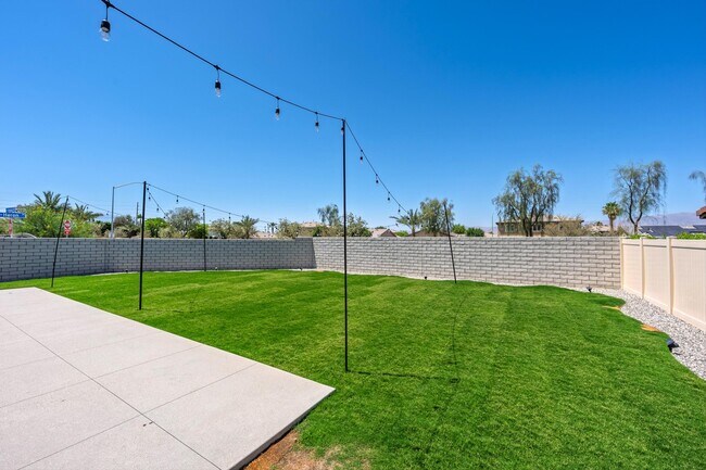 Building Photo - 83110 Raven Ln