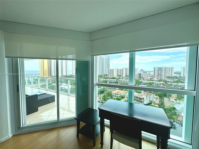 Building Photo - 16500 Collins Ave
