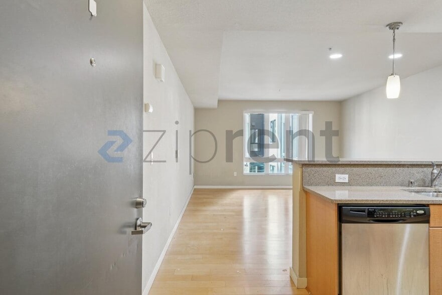 Building Photo - 1511 Jefferson St