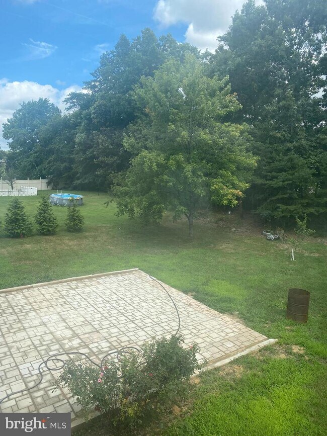 Building Photo - 12971 Queen Chapel Rd