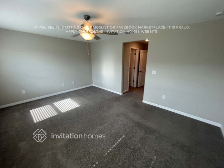 Building Photo - 8488 Druid Oaks Ln