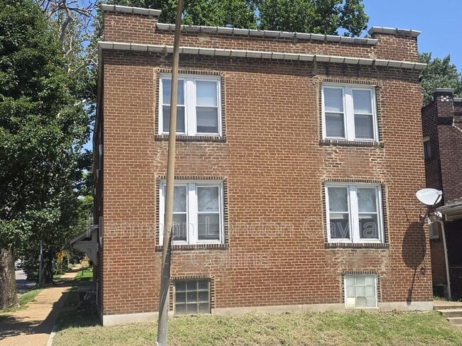 Building Photo - 3954 Louisiana Ave