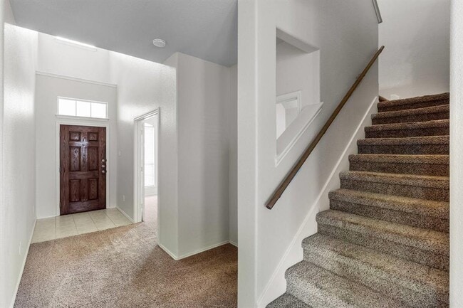 Building Photo - 124 Amberwood Ct