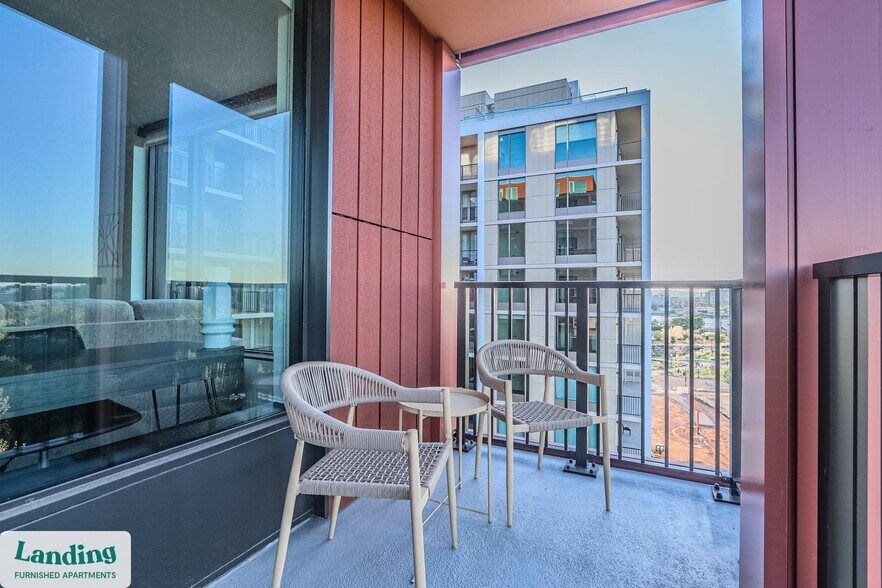 Building Photo - 632 Howard Rd SE