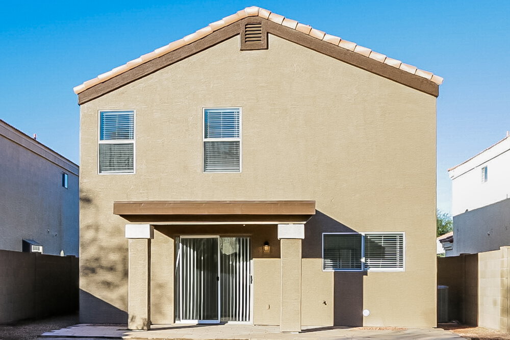 Building Photo - 250 W Juniper Ave