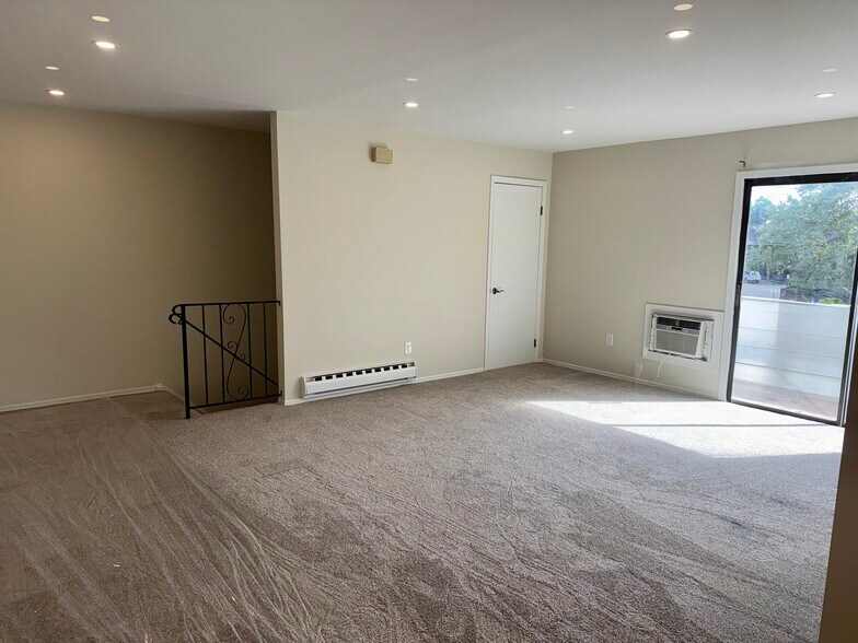 Building Photo - 3102 Cromwell Ct