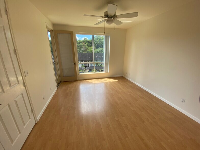 Main Bedroom - 95-976 Wikao St