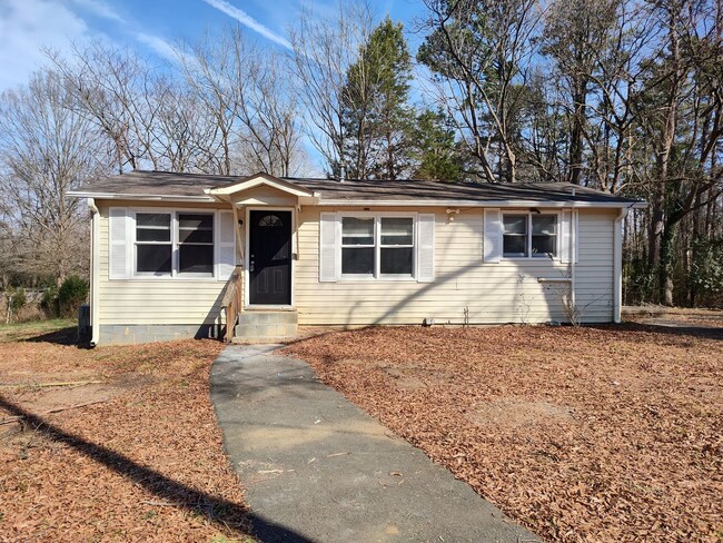 Primary Photo - Move-in Ready duplex located in The Rockwe...