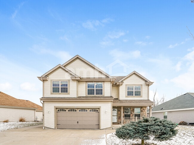 Building Photo - 561 Yosemite Ave