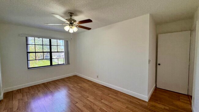 Building Photo - 1746 Harborside Cir