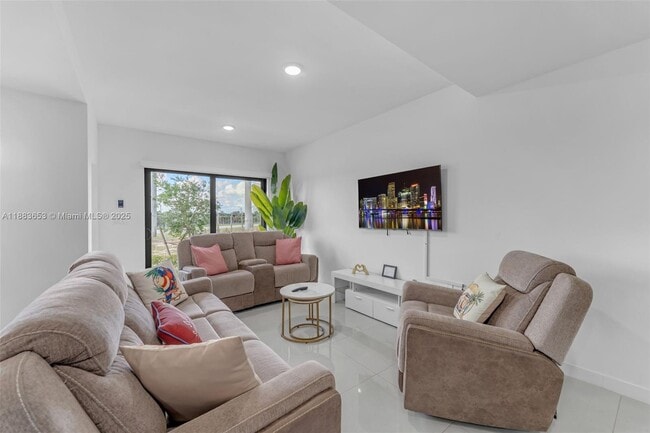 Building Photo - 26144 SW 146th Ct