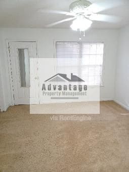 Building Photo - 132 Wesleyan Way