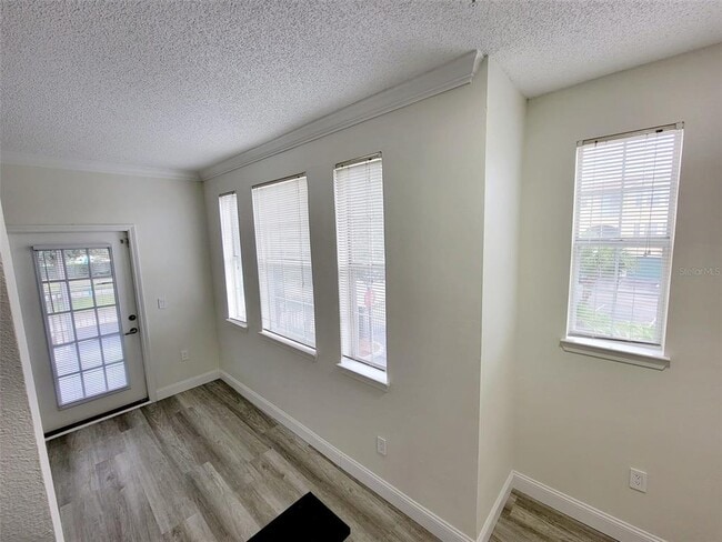 Building Photo - 12024 Villanova Dr