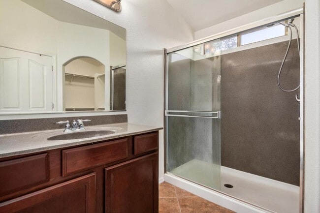 Building Photo - 13296 E Coyote Well Dr