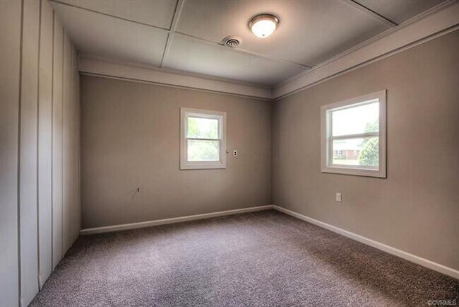 Building Photo - Spacious and Updated Home In Mechanicsville