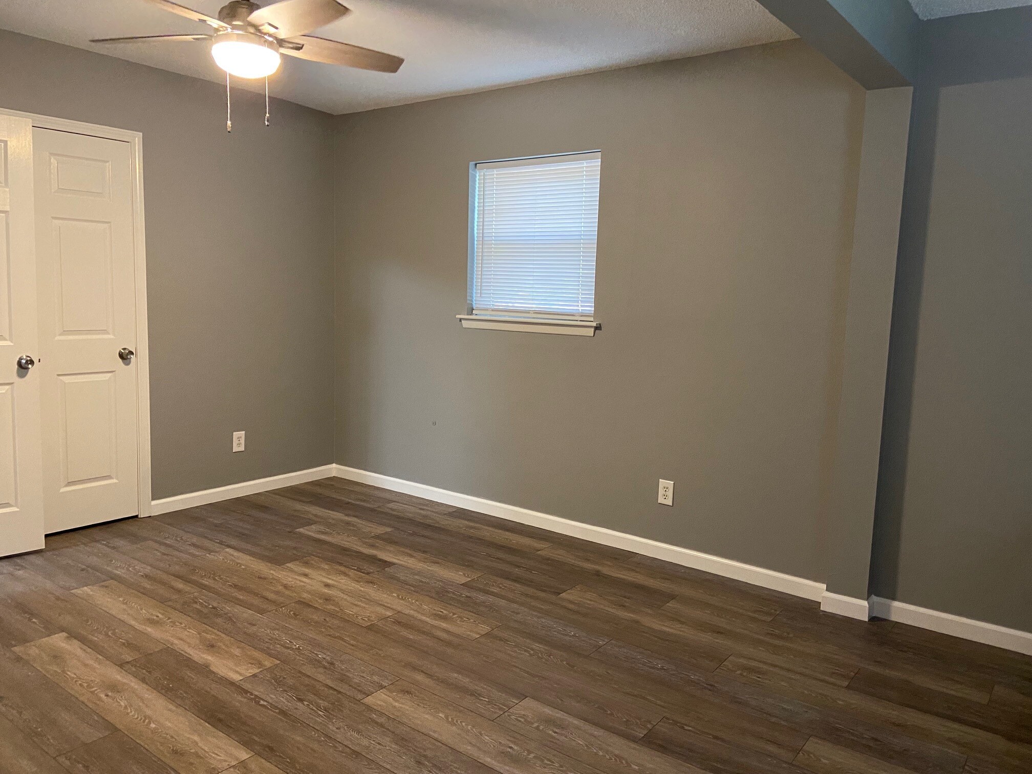 Master Bedroom - 101 Blaylock St