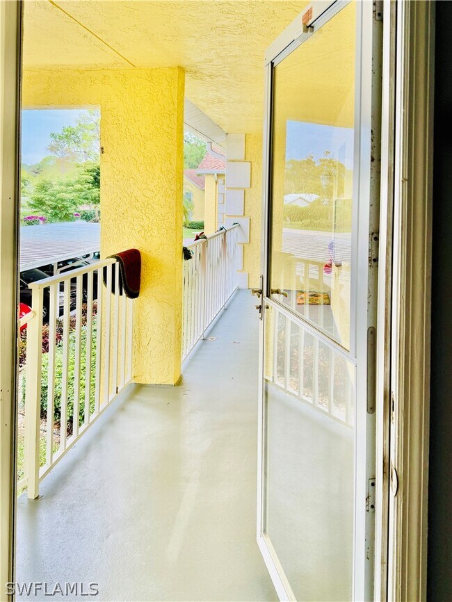 Building Photo - 2750 Kings Lake Blvd