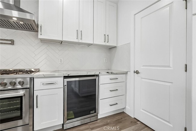 Building Photo - 17151 Hague Ln
