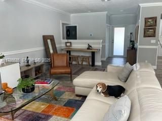 Building Photo - 101 SW 101st Terrace