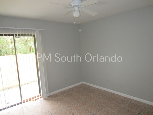 Building Photo - Move-in special! Half off first month's rent!