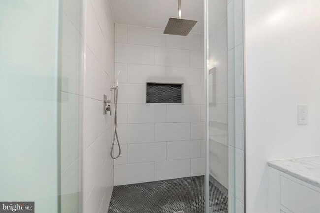 Building Photo - 8207 Cedar Landing Ct