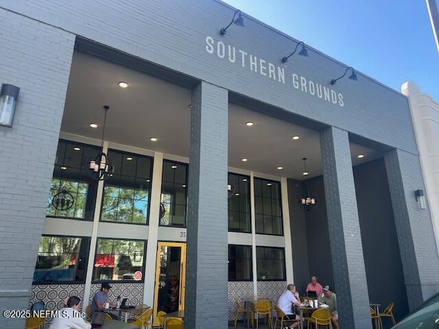 Building Photo - 2652 Post St