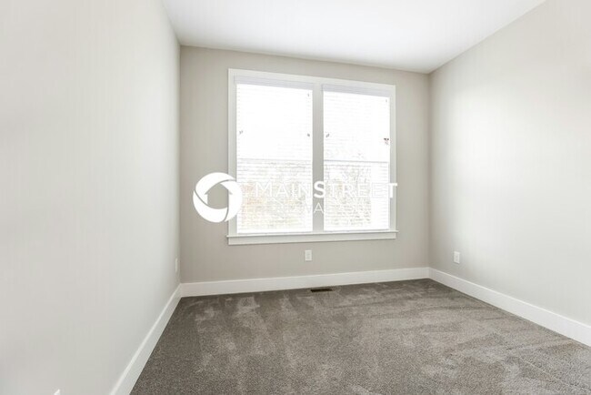 Building Photo - 3 Bedroom Pet-Friendly Home in HERMITAGE, ...
