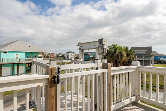 Building Photo - 939 Palm Ridge Dr